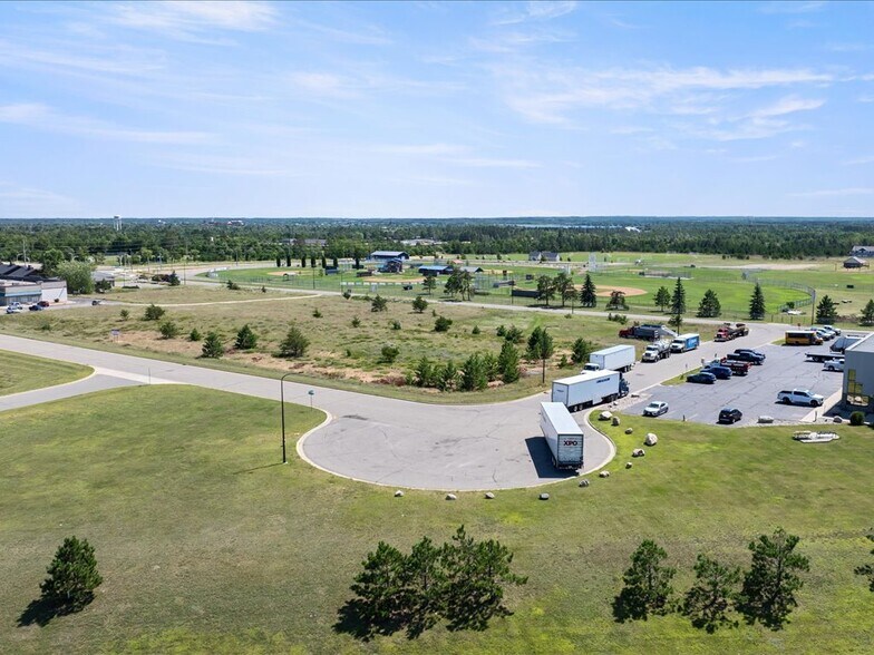 More Photos Of 2301 Johanneson Dr NW, Bemidji Light Distribution For Lease