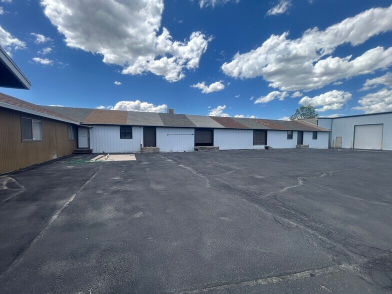 More Photos Of 1921 N Harrison Ave, Pocatello Flex For Sale