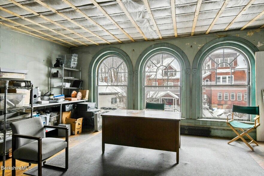 More Photos Of 47 Park St, Adams Restaurant For Sale