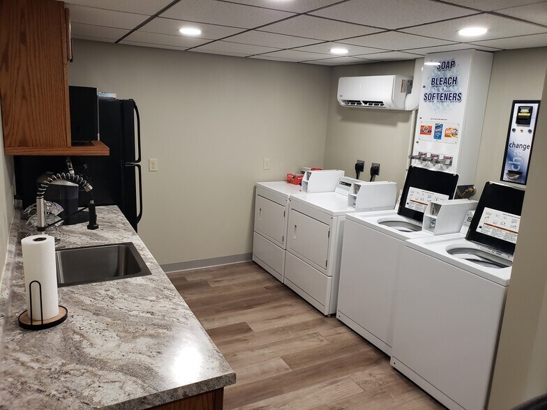 More Photos Of 1415 Merrill Ave, Wausau Medical For Lease