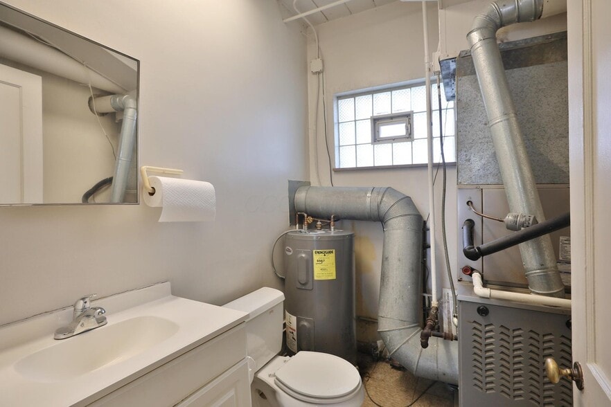 More Photos Of 253 Chittenden Ave, Columbus Loft Creative Space For Sale