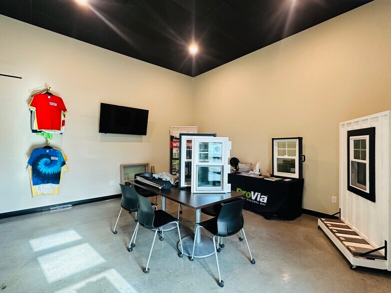 More Photos Of 536 US-64, Beebe Office For Sale