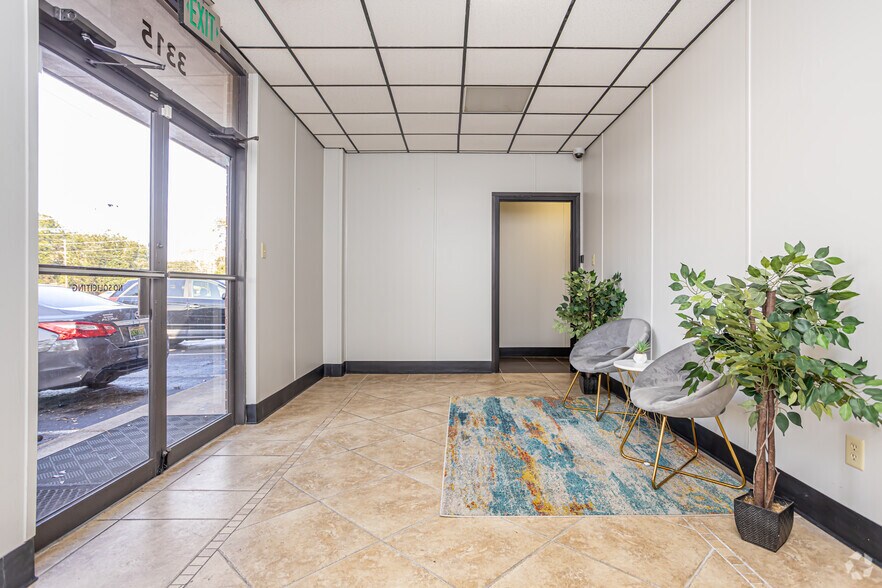 More Photos Of 3315 Demetropolis Rd, Mobile Office For Sale
