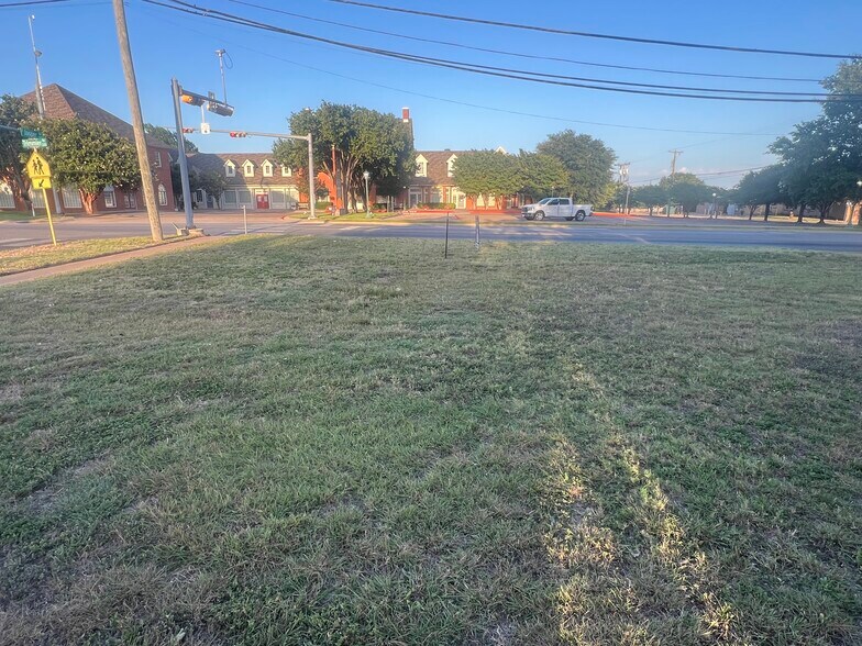More Photos Of 908 E Jasper Dr, Killeen Land For Sale