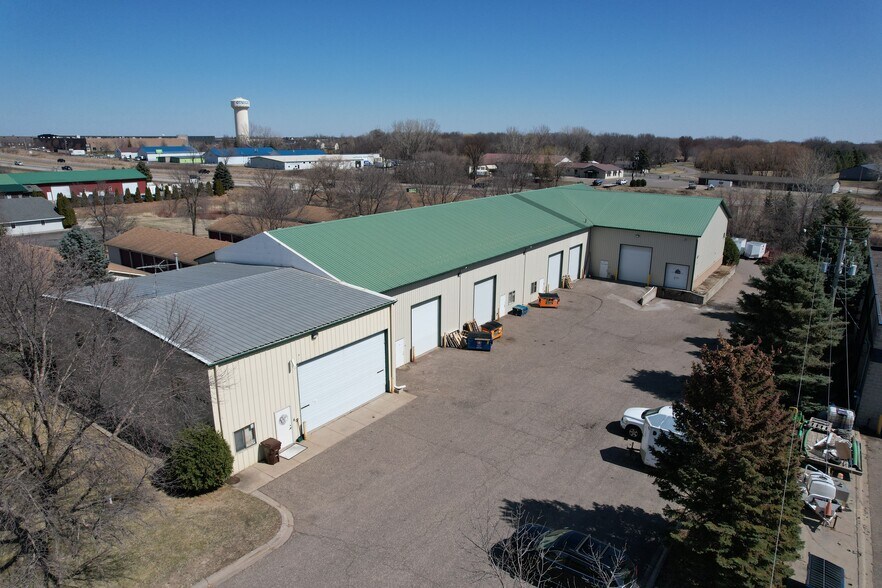 More Photos Of 5680 NE Quam Ave, Saint Michael Manufacturing For Lease