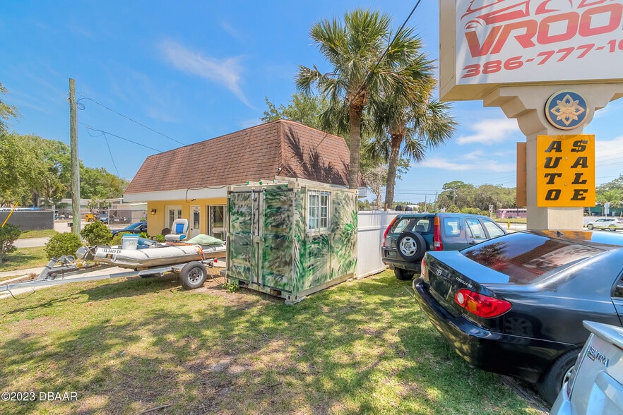 More Photos Of 305 N US Highway 1, Ormond Beach Auto Dealership For Sale