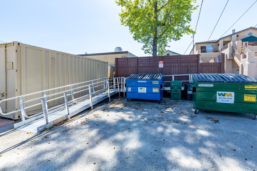 More Photos Of 8501 El Camino Real, Atascadero Restaurant For Sale