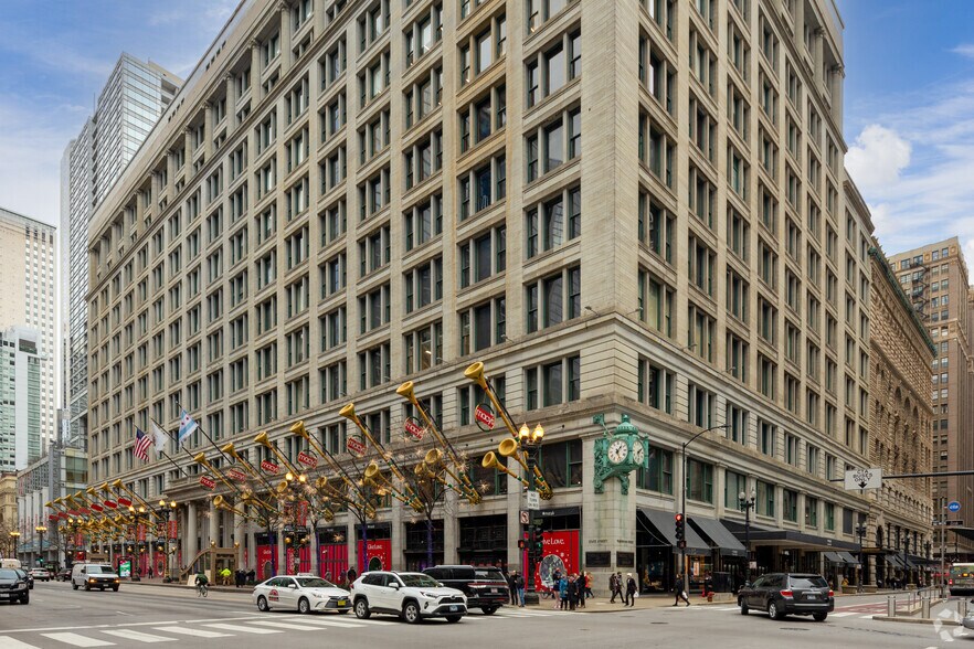 More Photos Of 24 E Washington St, Chicago Office For Sale