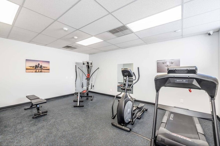 More Photos Of 3000 E Ridge Rd, Rochester Office For Lease