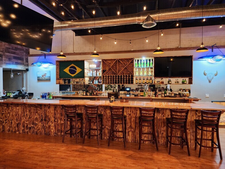 More Photos Of 142-144 N K St, Tulare Restaurant For Sale