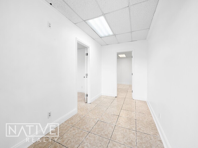 More Photos Of 3451-3481 N Andrews Ave, Oakland Park Storefront Retail Office For Lease