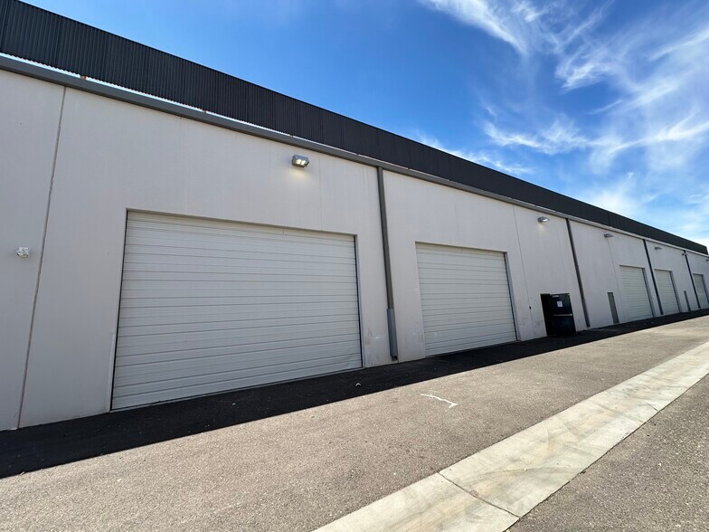 More Photos Of 1715 N Rosemont, Mesa Warehouse For Lease