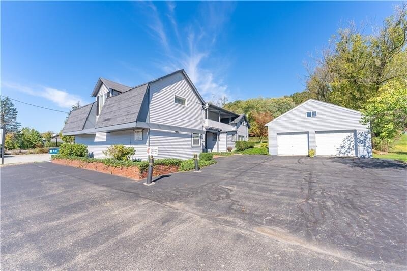 More Photos Of 4064 William Penn Hwy, Murrysville Medical For Lease