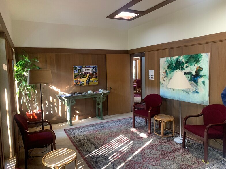 More Photos Of 610 D St, San Rafael Office For Lease