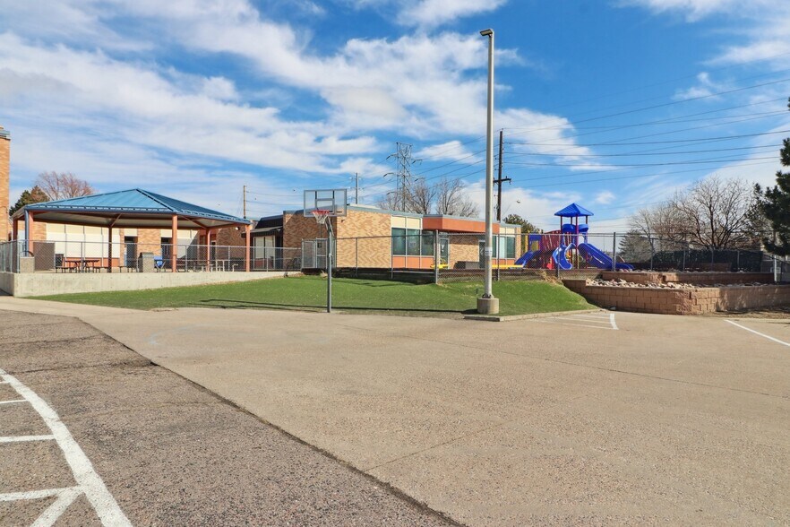 More Photos Of 13680 E 14th Pl, Aurora Schools For Lease