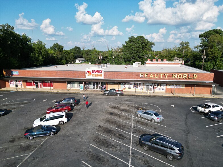 More Photos Of 808-888 Pio Nono Ave, Macon-Bibb General Retail For Sale