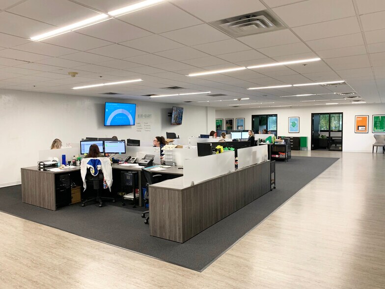 More Photos Of 1300 Mendota Heights Rd, Mendota Heights Office For Sale