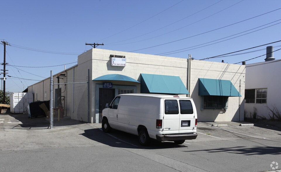 More Photos Of 1773 W Lincoln Ave, Anaheim Industrial For Sale