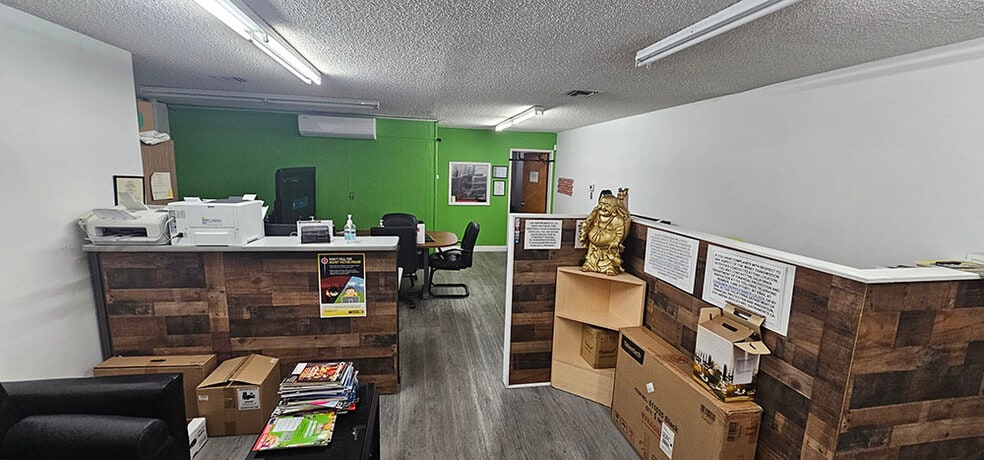 More Photos Of 2836 W 8th St, Los Angeles Office Residential For Sale