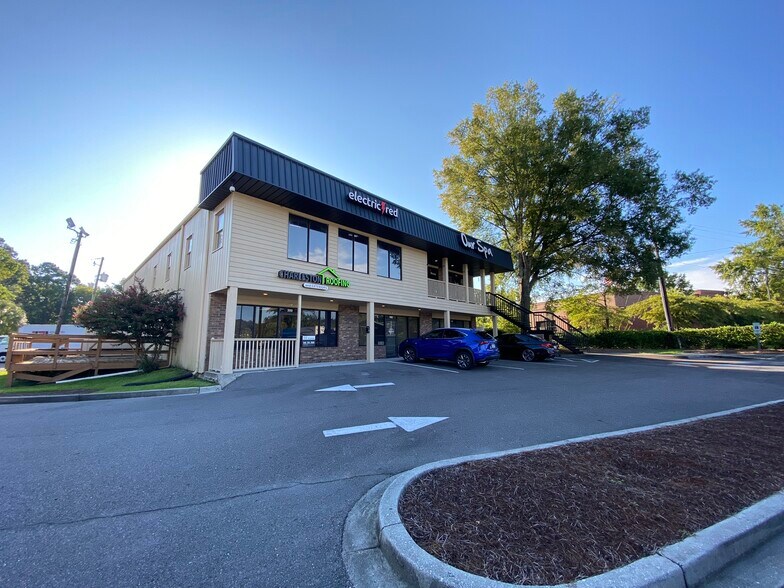 More Photos Of 1662 Savannah Hwy, Charleston Freestanding For Lease