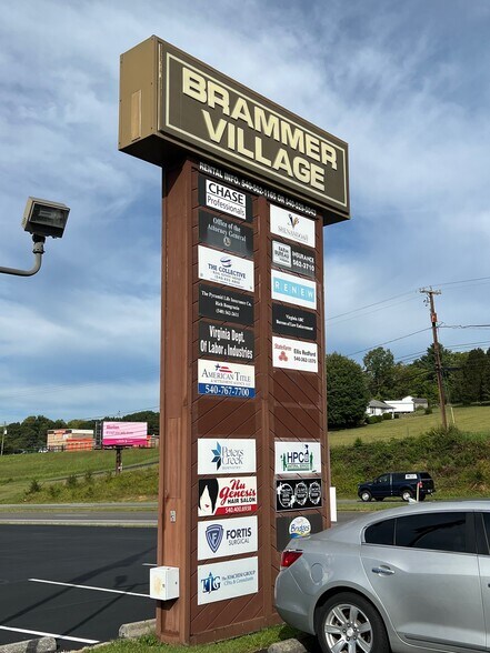 More Photos Of 3019 Peters Creek Rd, Roanoke Office For Lease