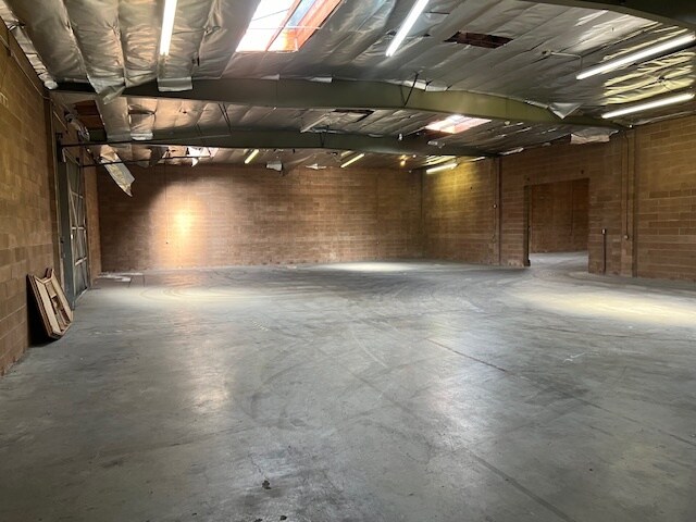More Photos Of 2402 Seaman Ave, South El Monte Manufacturing For Sale