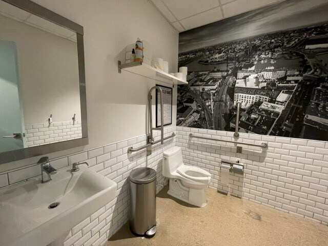 More Photos Of 83-85 Washington St, Norwalk Loft Creative Space For Lease