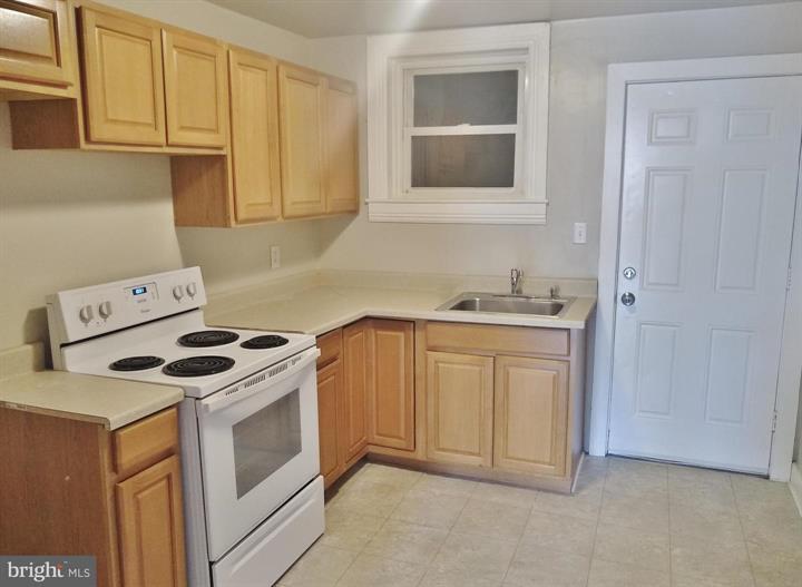 More Photos Of 31 Main St, Glen Rock Apartments For Sale