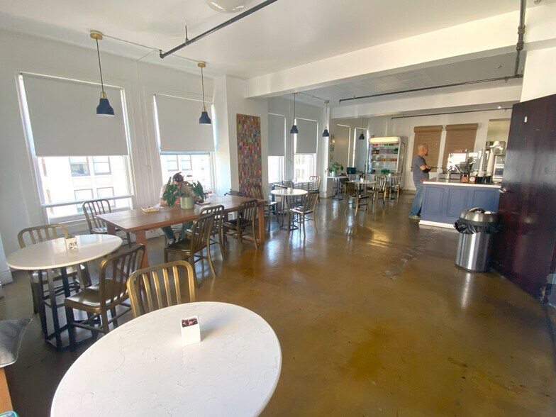 More Photos Of 453 S Spring St, Los Angeles Loft Creative Space For Lease