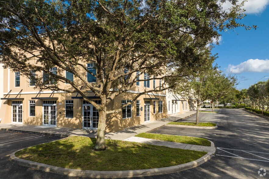 More Photos Of 3901-3981 NW 126th Ave, Coral Springs Warehouse For Lease