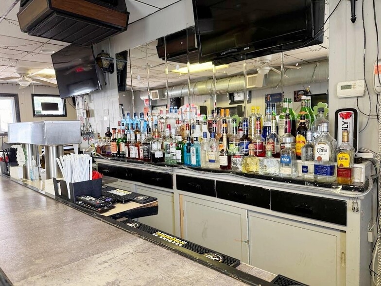 More Photos Of 342 Center Ave, Pittsburgh Storefront Retail Residential For Sale