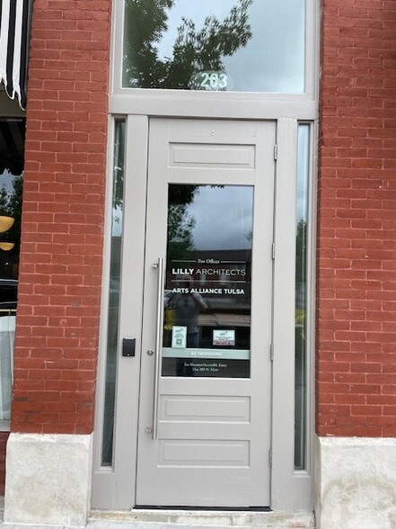 More Photos Of 201-203 N Main St, Tulsa Storefront Retail Office For Lease