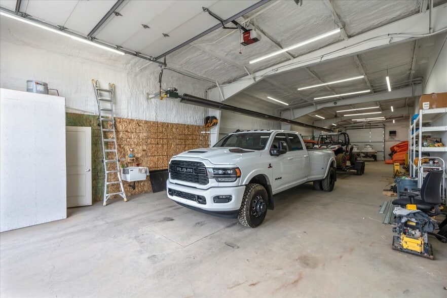 More Photos Of 382 E 2000 N, Tooele Warehouse For Sale