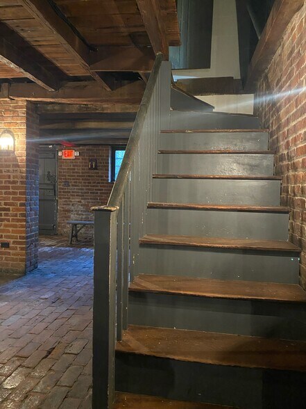 More Photos Of 613-615 Jefferson St, Natchez Restaurant For Sale