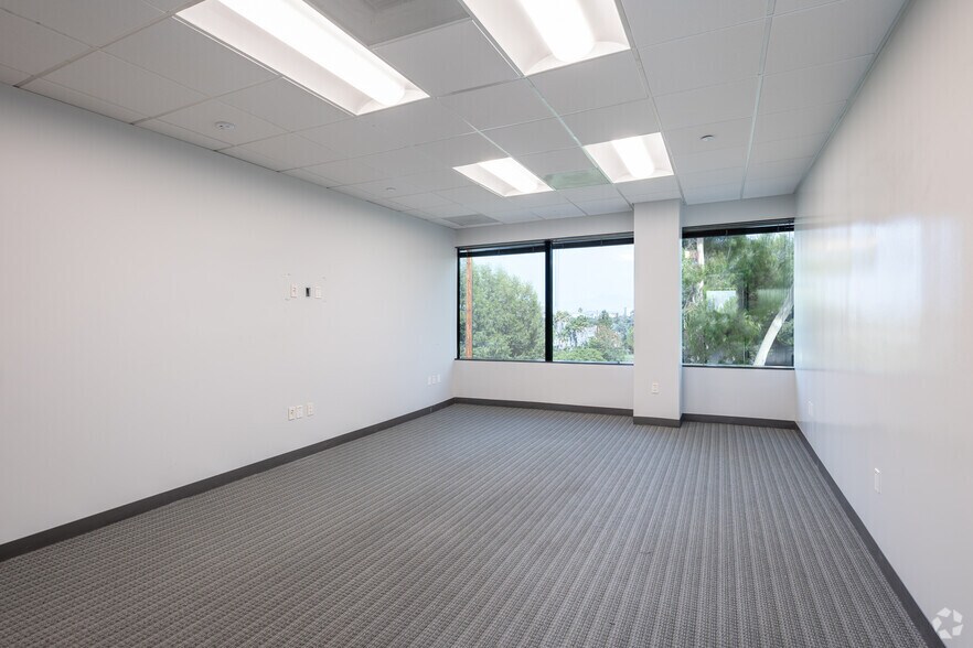 Photo of 4th Floor Ste 420
