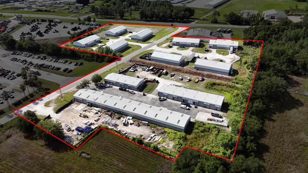 More Photos Of 8420 Epicenter Blvd, Lakeland Unknown For Lease