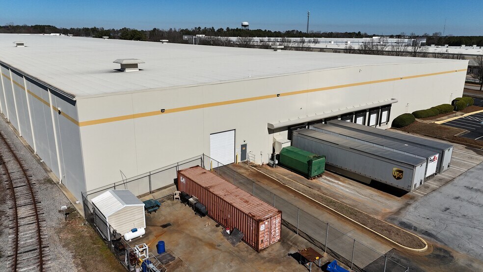 More Photos Of 90 King Mill Rd, McDonough Warehouse For Lease