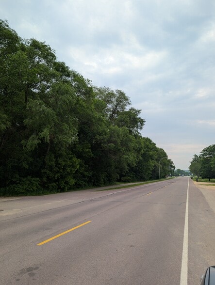 More Photos Of 1303 Old Minnesota Ave, Saint Peter Land For Sale