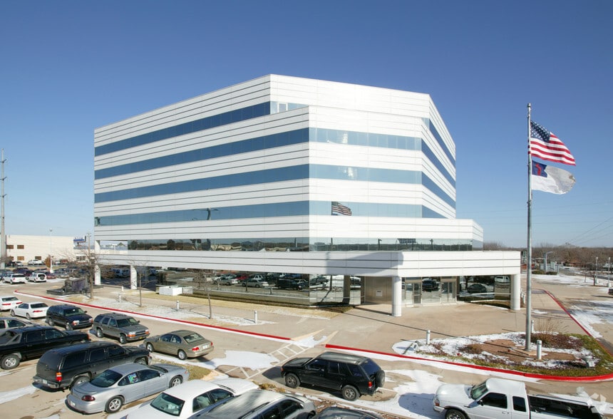 More Photos Of 3800 N May Ave, Oklahoma City Office For Sale