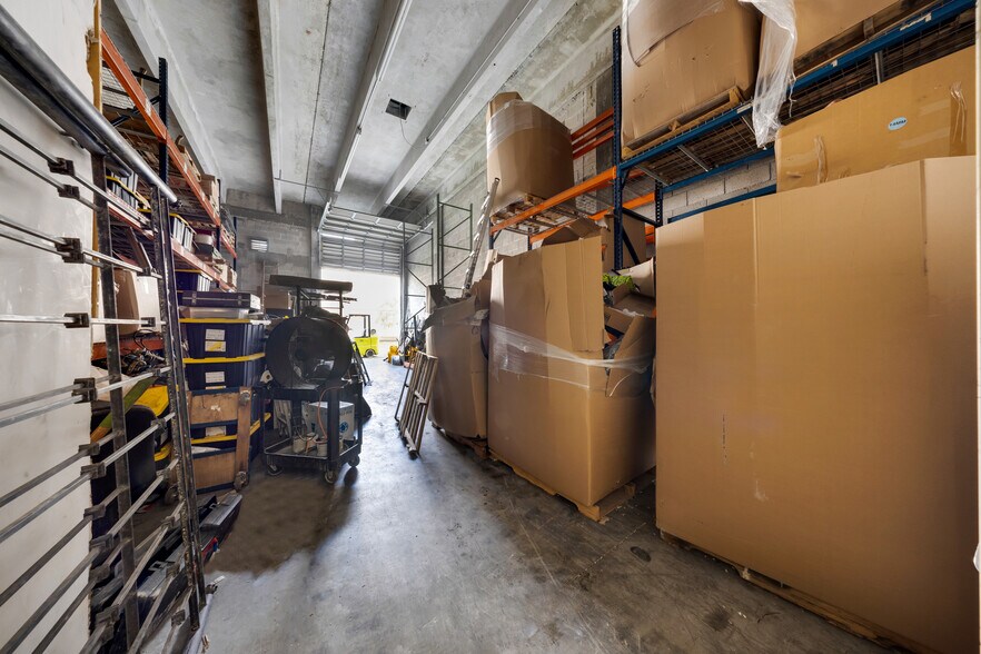 More Photos Of 13405 SW 128th St, Miami Light Manufacturing For Sale
