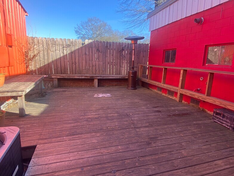 More Photos Of 507 S Lafayette St, Shelby General Retail For Sale