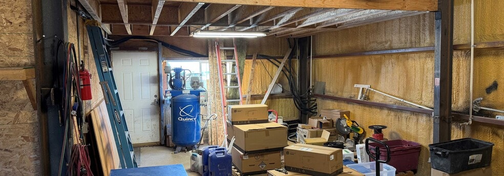 More Photos Of 100 S Franklin St, Silver Cliff Auto Repair For Sale