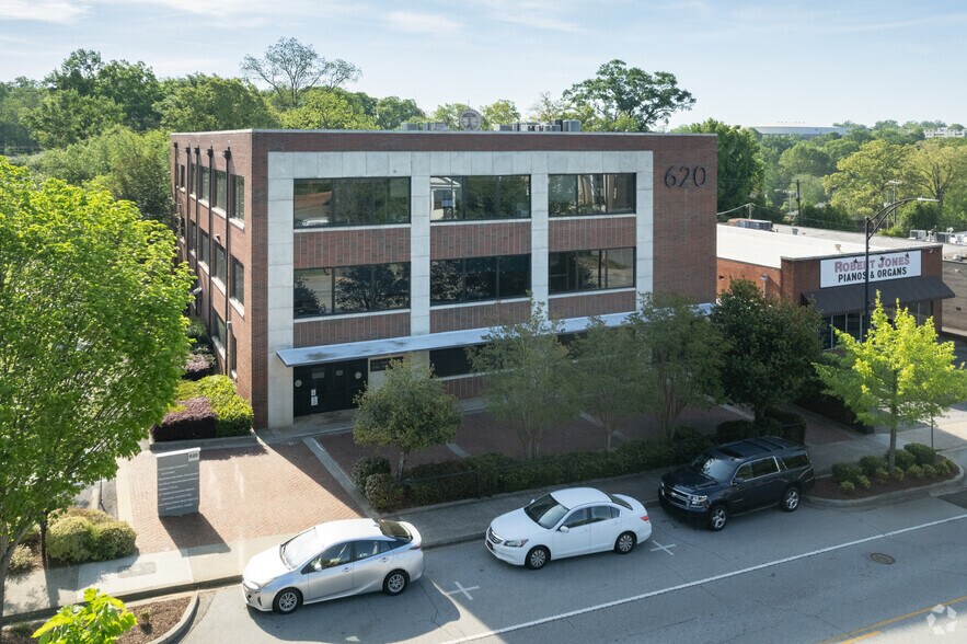 More Photos Of 620 N Main St, Greenville Office Residential For Lease