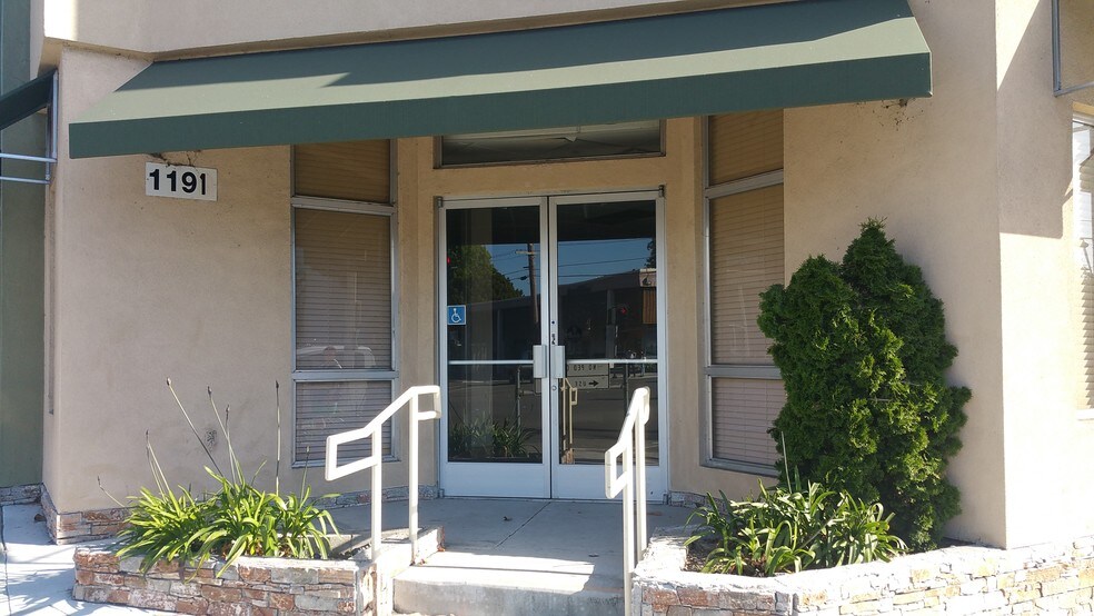 More Photos Of 1199 B St, Hayward Storefront Retail Office For Lease
