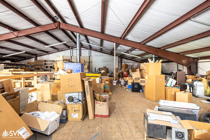 More Photos Of 129 Fieldview Dr, Versailles Warehouse For Sale