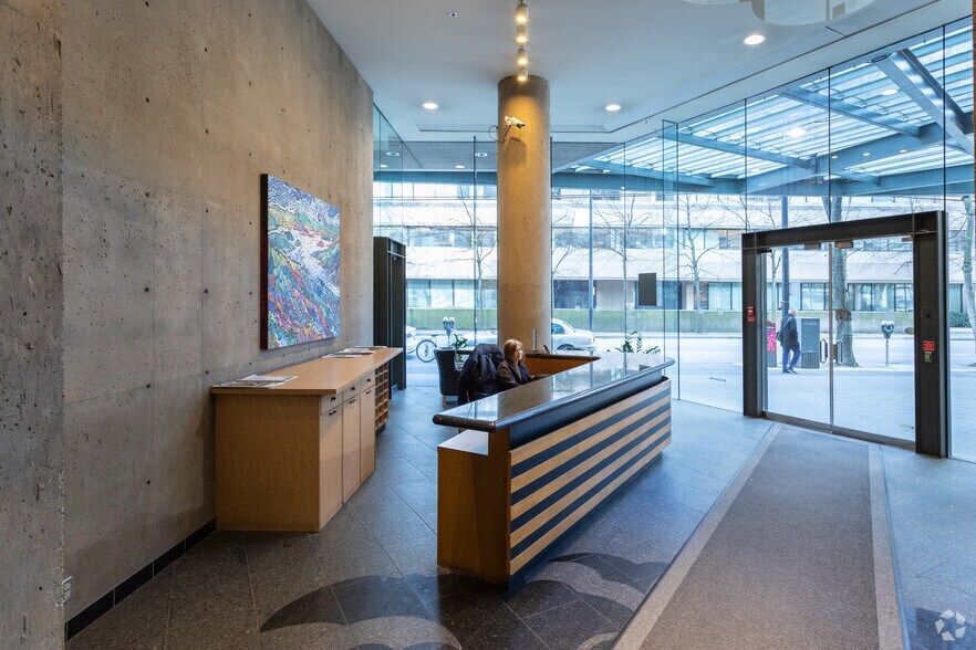 More Photos Of 938 Howe St, Vancouver Office For Sale