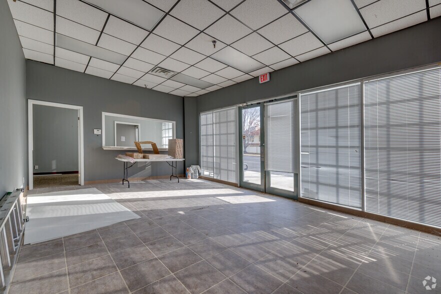 More Photos Of 1671 E 71st St, Tulsa Storefront For Sale