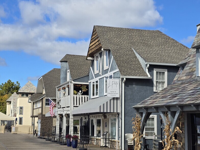 More Photos Of 7 Boardwalk, Sparta Restaurant For Sale