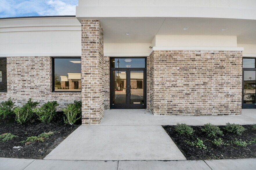 More Photos Of 6110 Sienna Ranch Road #205 Rd, Missouri City Office For Lease