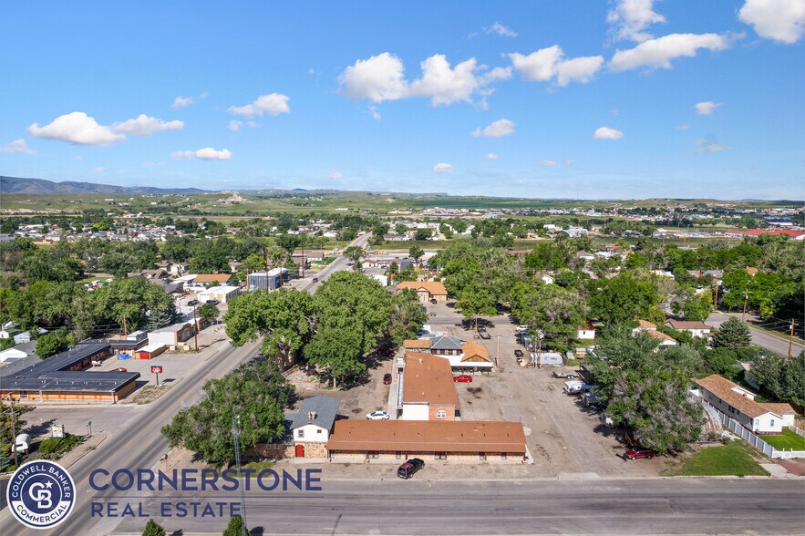 More Photos Of 628 E Richards St, Douglas Hotel For Sale